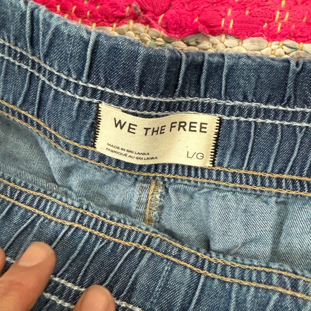 We the free easy peasy pull on Jeans - Picture 4 of 7
